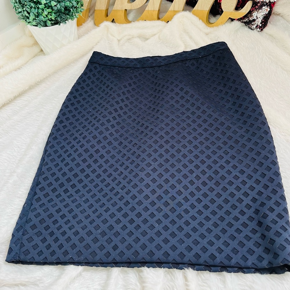BANANA REPUBLIC DIAMOND TRELLIS DESIGN MINI SKIRT